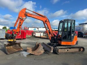 imgi_13_extrabilder62255842_large_2025-10-28_14-32-16