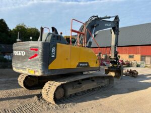 imgi_18_extrabilder62280794_large_2025-10-28_15-07-16