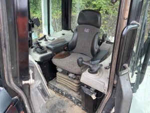 imgi_25_e3f688db-1611-4ffc-97b1-9fe5c42419d7-hr_2025-10-21_17-04-21